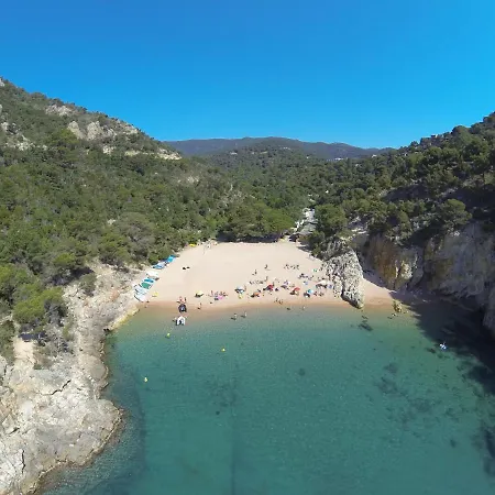 Kamp alanı Pola Giverola Camp Tossa de Mar