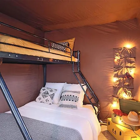 Pola Giverola Camp Kamp alanı *