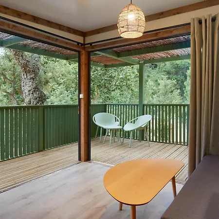 Pola Giverola Camp Kamp alanı *